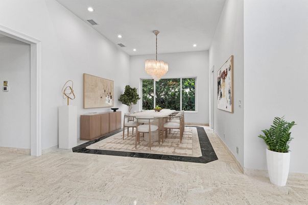 Chandelier, Dining room, Interior, Recessed Lighting