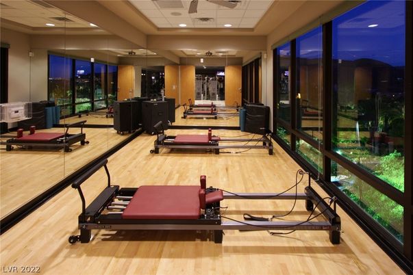 Fitness Equipment, Interior, Recessed Lighting, Wood Texture Flooring