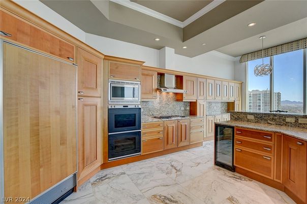 Interior, Kitchen, Marble, Pendant Lights, Recessed Lighting