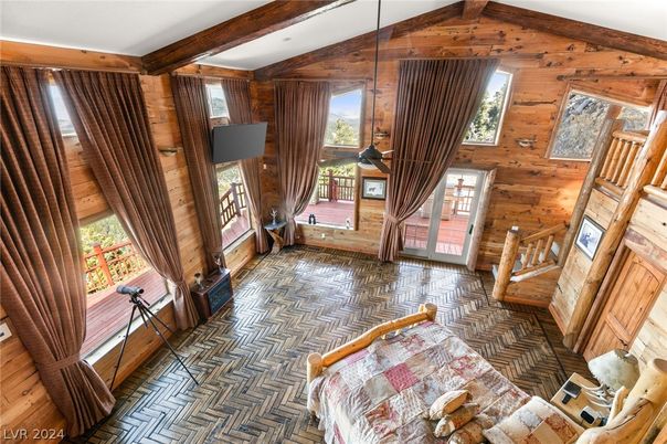 Interior, Wooden Beams, Wooden Walls