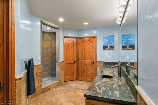 Interior, Recessed Lighting