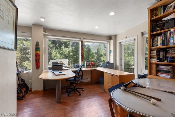 Home Office, Interior, Recessed Lighting, Wood Texture Flooring