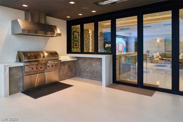 Interior, Recessed Lighting, Stainless Steel Appliances