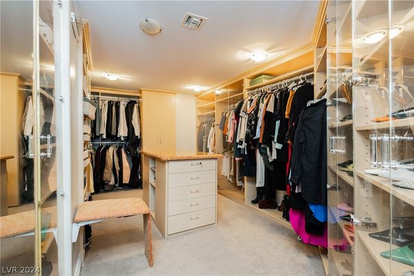 Interior, Walk-in Closets