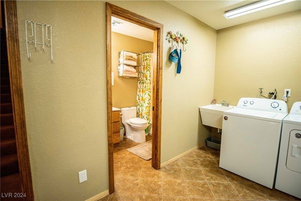 Bathroom, Interior, Washer