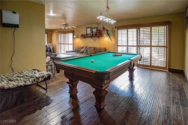 Billiard Table, Game Room, Interior, Wood Texture Flooring