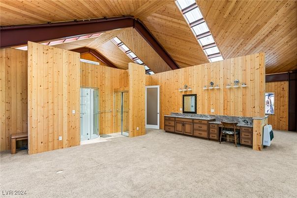 Empty room, Interior, Kitchen, Wooden Beams, Wooden Ceilings, Wooden Walls