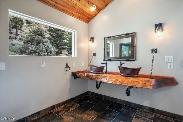 Bathroom, Interior, Recessed Lighting, Wooden Ceilings