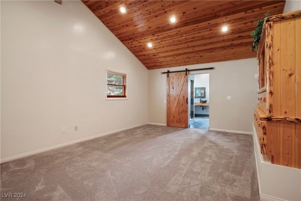 Empty room, Interior, Recessed Lighting, Wooden Ceilings