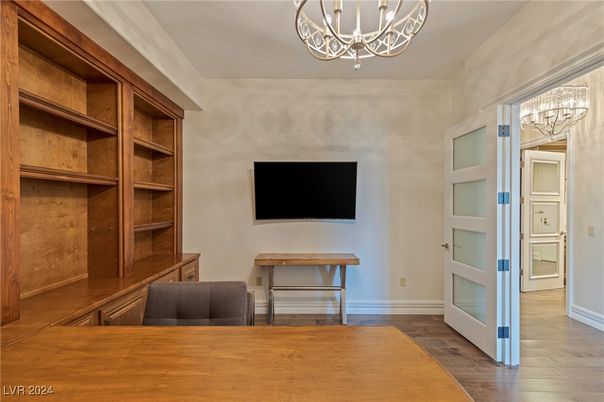 Chandelier, Interior, Wood Texture Flooring