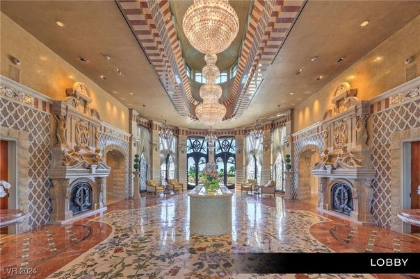 Chandelier, Fireplace, Interior, Recessed Lighting