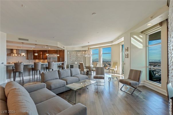 Dining room, Interior, Kitchen, Living room, Pendant Lights, Recessed Lighting, Stainless Steel Appliances, Wood Texture Flooring