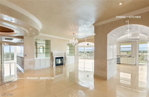 Chandelier, Fireplace, Interior, Recessed Lighting