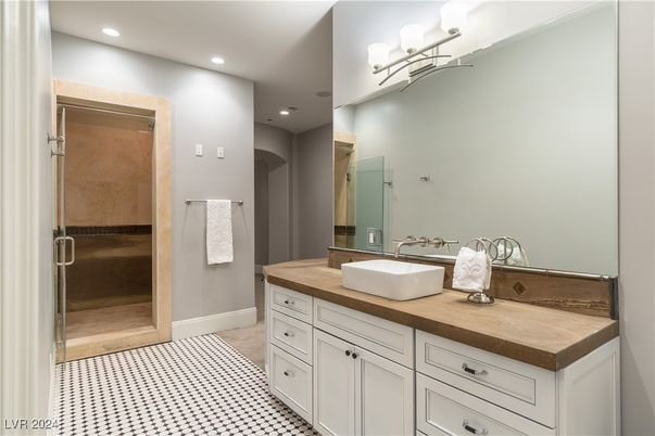 Bathroom, Dual Sink Vanities, Glass Shower, Interior, Recessed Lighting