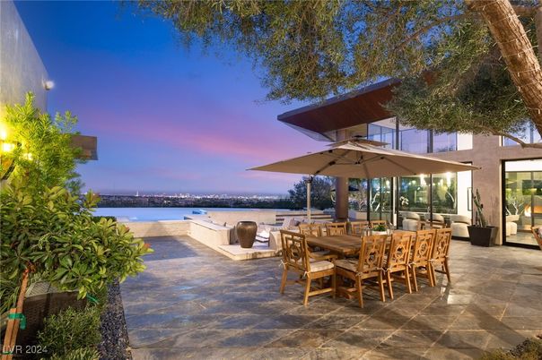Exterior, Pool, Water