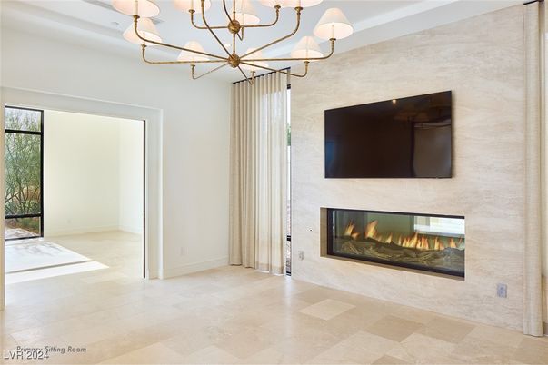 Chandelier, Empty room, Fireplace, Interior, Pendant Lights