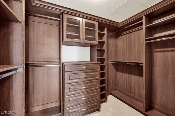Interior, Walk-in Closets