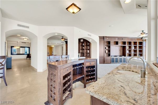 Dining room, Interior, Kitchen, Recessed Lighting