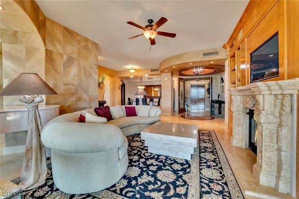 Fireplace, Interior, Living room, Recessed Lighting