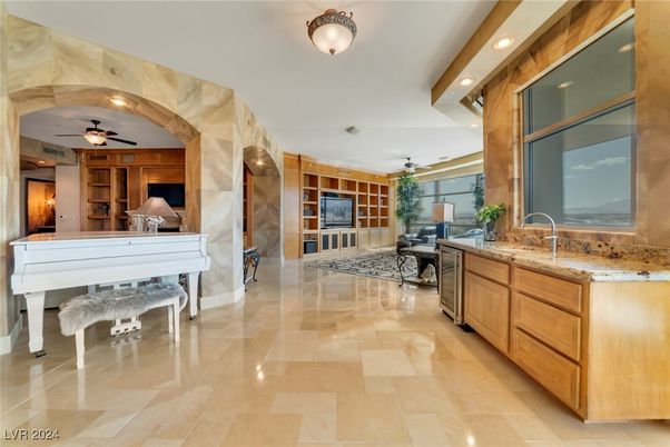 Interior, Piano, Recessed Lighting
