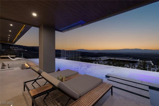 Water, Exterior, Pool, Other