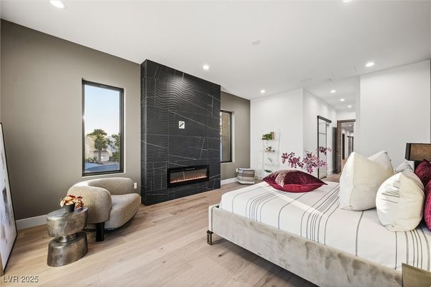 Bedroom, Fireplace, Interior, Recessed Lighting, Wood Texture Flooring