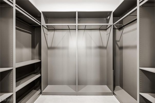 Interior, Walk-in Closets