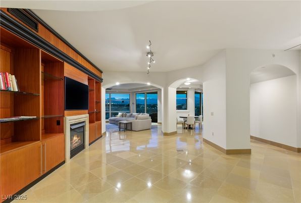 Fireplace, Interior, Living room
