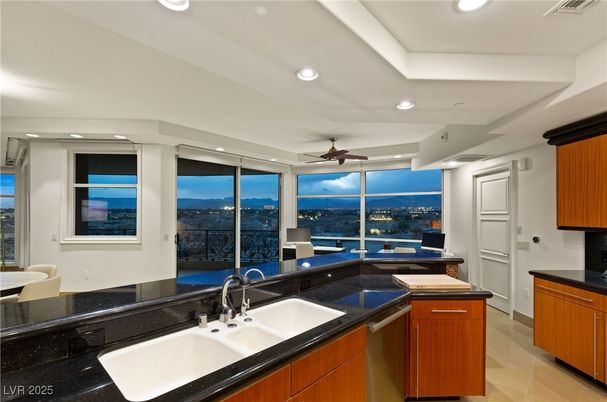 Interior, Kitchen, Recessed Lighting