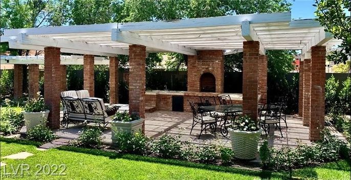 Exterior, Fireplace