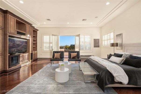 Bedroom, Fireplace, Interior, Living room, Recessed Lighting, Wood Texture Flooring