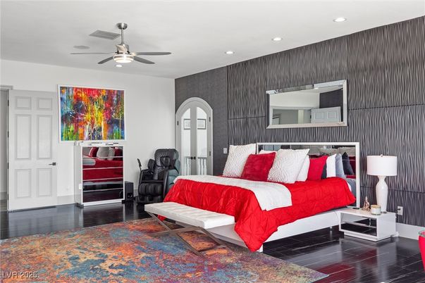 Bedroom, Interior, Recessed Lighting, Wood Texture Flooring