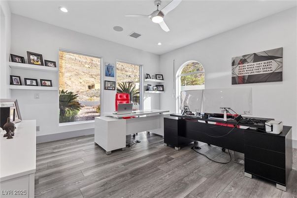 Home Office, Interior, Recessed Lighting, Wood Texture Flooring