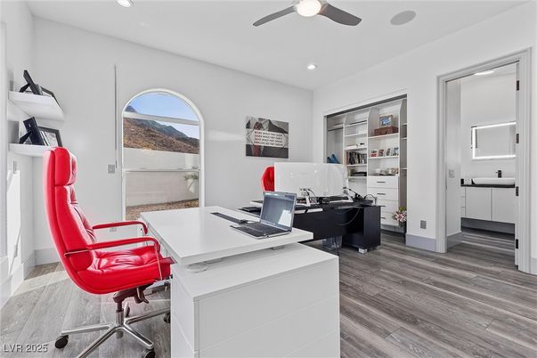 Home Office, Interior, Recessed Lighting, Wood Texture Flooring