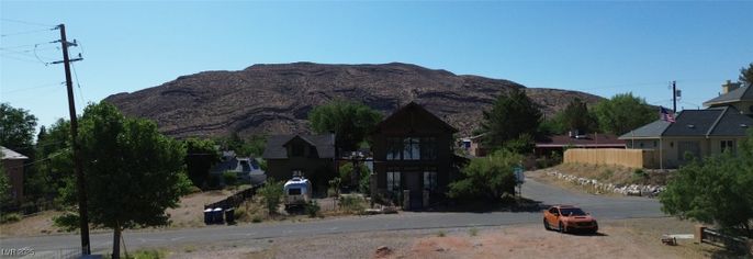 Exterior, Facade, None