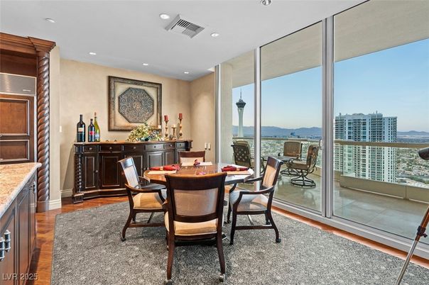Dining room, Interior, Recessed Lighting, Wood Texture Flooring