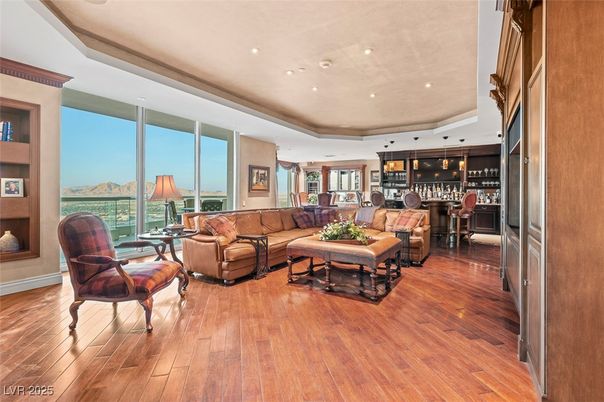 Interior, Living room, Pendant Lights, Recessed Lighting, Wood Texture Flooring