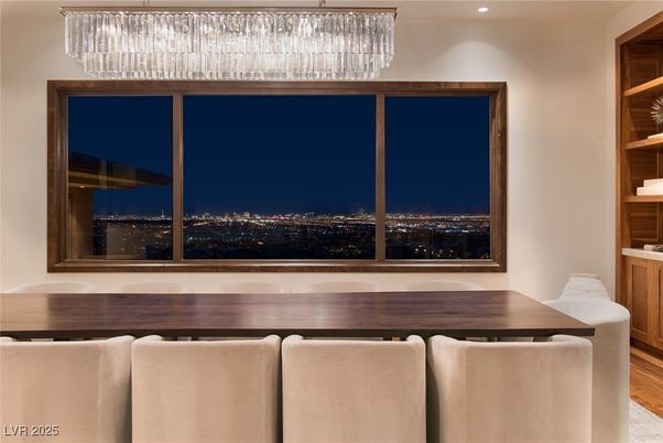 Chandelier, Dining room, Interior, Recessed Lighting, Wood Texture Flooring