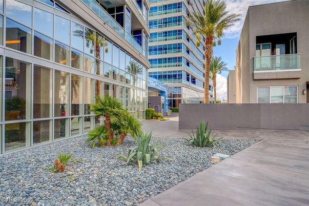 Exterior, Facade, Condo Building