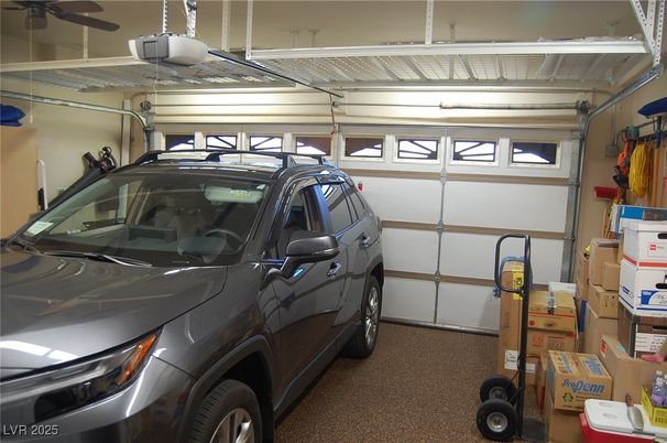 Garage, Interior