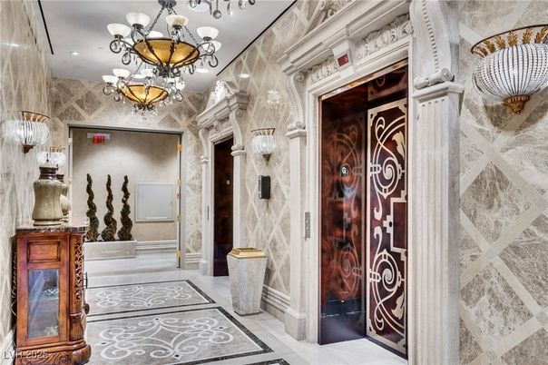 Chandelier, Interior, Recessed Lighting