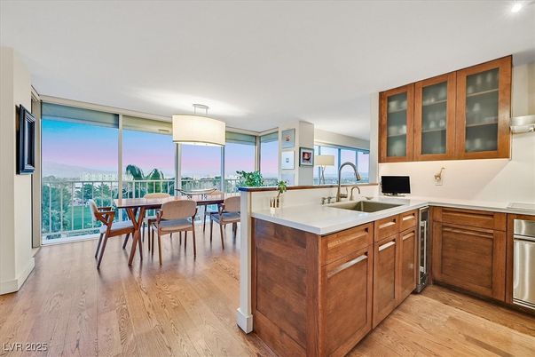 Dining room, Interior, Kitchen, Recessed Lighting, Stainless Steel Appliances, Wood Texture Flooring