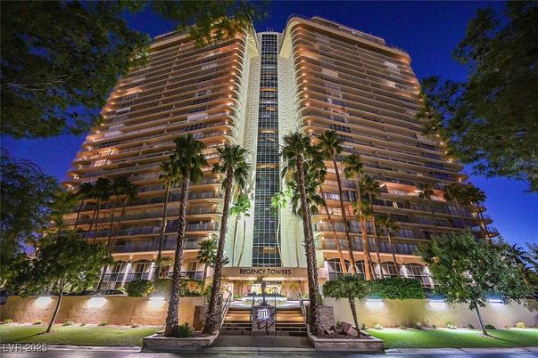 Exterior, Facade, Condo Building