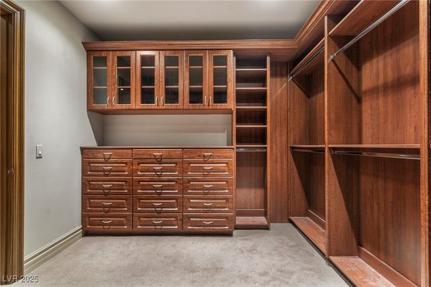 Interior, Walk-in Closets