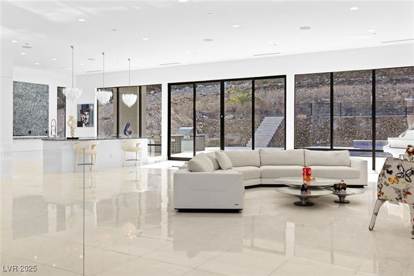 Interior, Living room, Pendant Lights, Recessed Lighting