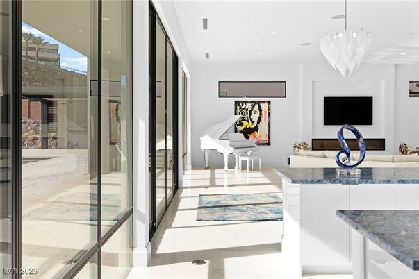 Chandelier, Interior, Piano, Recessed Lighting