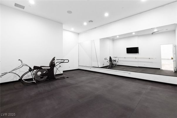 Fitness Equipment, Interior, Recessed Lighting