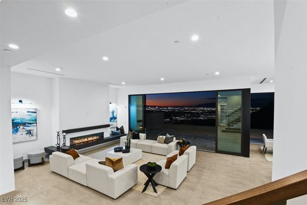 Fireplace, Interior, Living room, Recessed Lighting