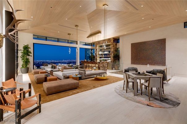 Dining room, Interior, Living room, Pendant Lights, Recessed Lighting, Wooden Ceilings, Wood Texture Flooring