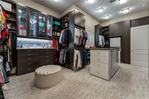 Interior, Walk-in Closets